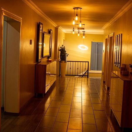 Henry George Guest House Претория Екстериор снимка
